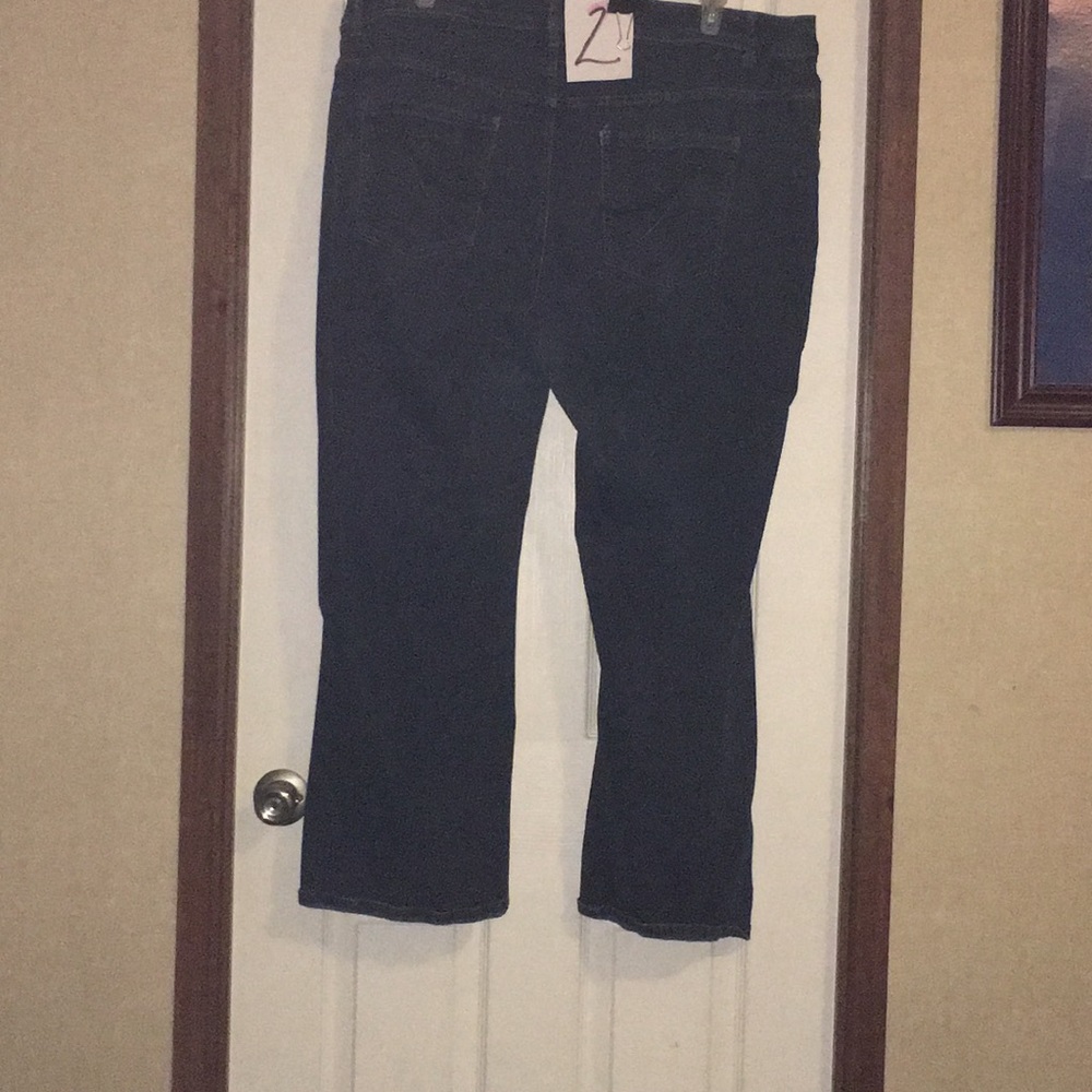 Jeans - Picture 2 of 2